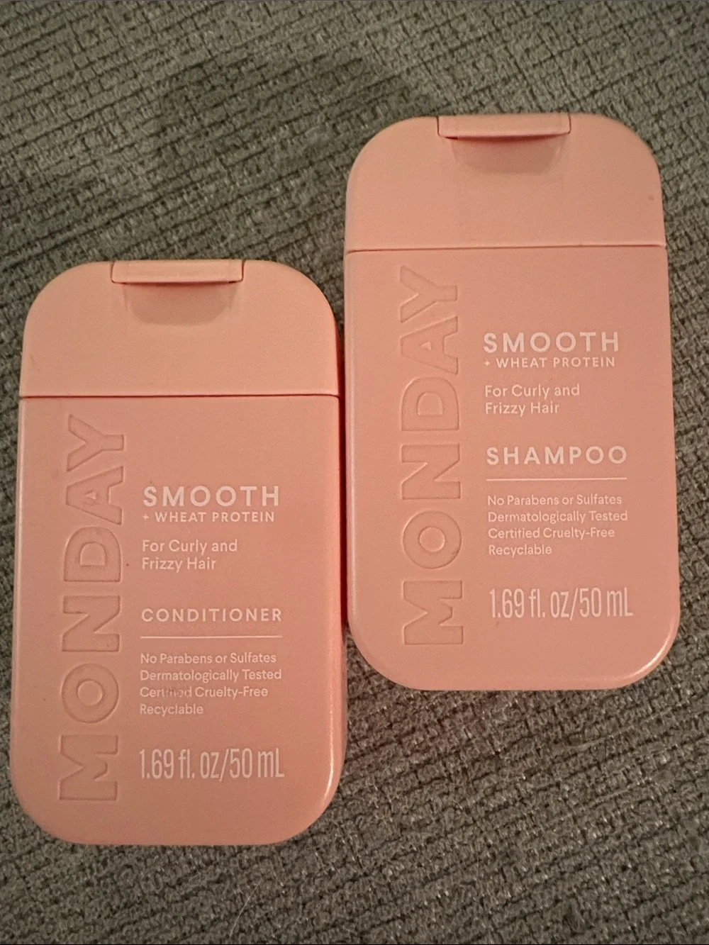 Monday Shampoo & Conditioner Bundle NWT perfect for travel